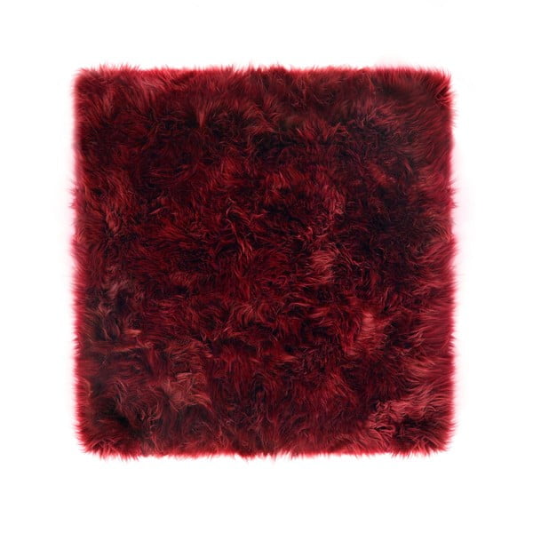 Czerwony dywan kwadratowy z owczej skóry Royal Dream Zealand Square, 70x70 cm