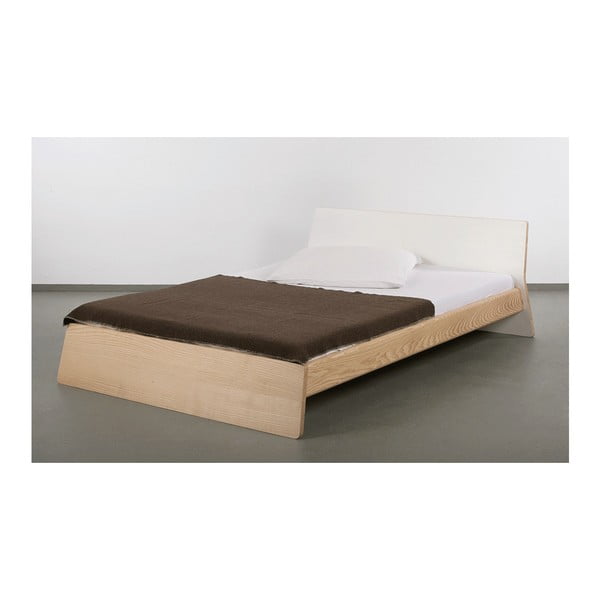 Łóżko z drewna jesionowego Ellenberger design Private Space, 140x200 cm