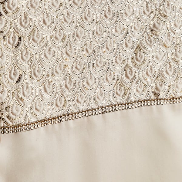 Bieżnik z mikrosatyny 32x220 cm Deco Sequin – Catherine Lansfield-image-1