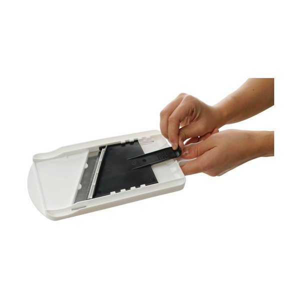 Biało-czarna regulowana krajalnica do warzyw Fackelmann Food & More-image-1