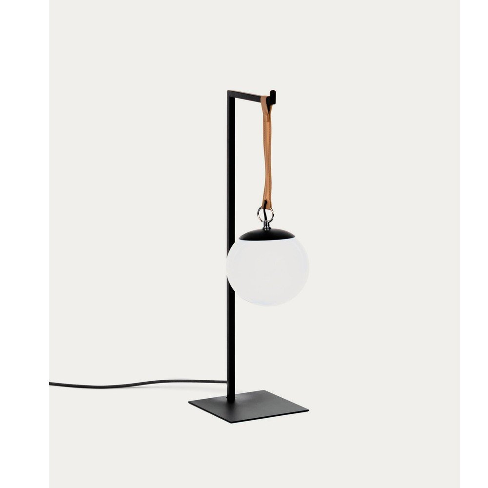 Czarna metalowa lampa stołowa z plastikowym kloszem (wysokość 60 cm) Monteiro – Kave Home (zdjęcie 4)