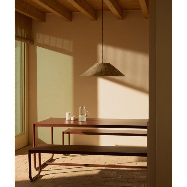 Bordowy metalowy zestaw mebli ogrodowych dla 4 osób Sotil – Kave Home-image-3