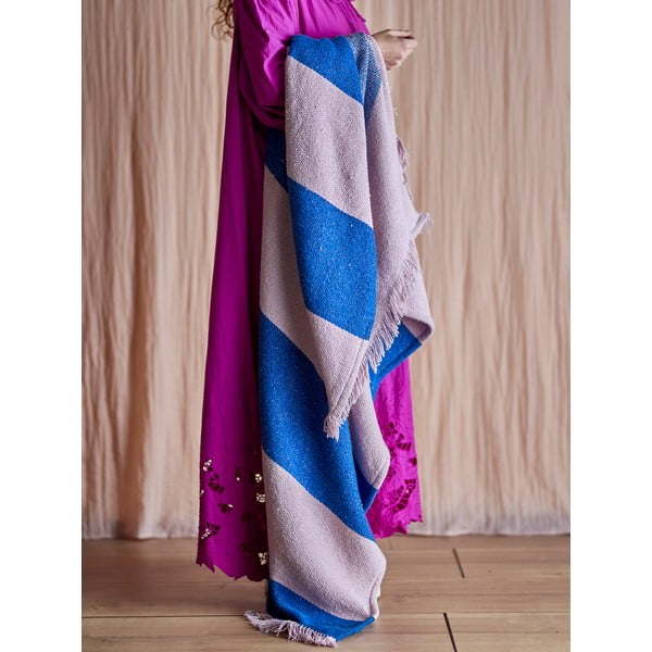 Niebiesko-różowy koc 130x160 cm Cadeo – Bloomingville-image-1