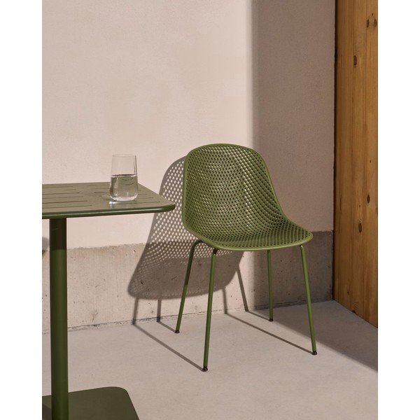 Ciemnozielone metalowe krzesło ogrodowe Quinby – Kave Home-image-1