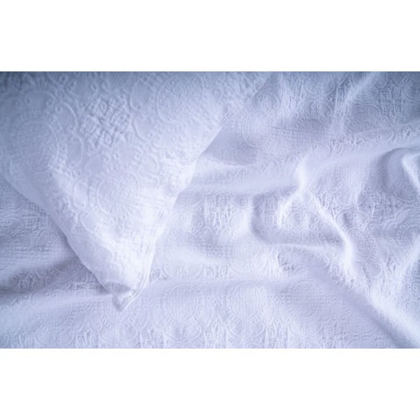 Biały zestaw narzuty na łóżko i poszewki na poduszkę żakardowy 180x240 cm Jacquard – Mila Home Luxury-image-1