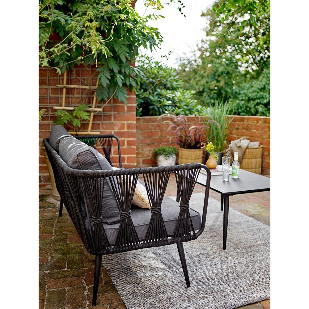 Czarna metalowa sofa ogrodowa Pavone – Bloomingville (zdjęcie 3)