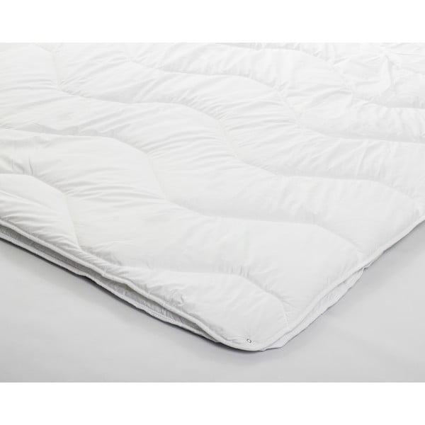 Kołdra całoroczna Dreamhouse Sleeptime z włóknami kanalikowymi, 140x200 cm-image-3
