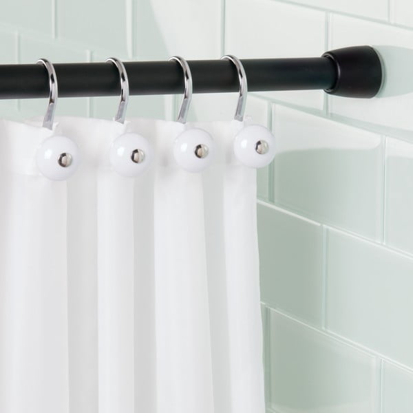 Regulowany czarny drążek na zasłonę prysznicową iDesign Cam, dł. 66-107 cm-image-1