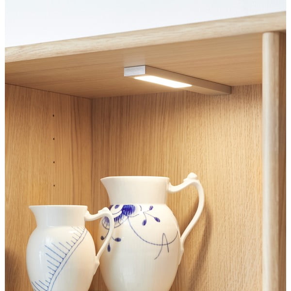 Naturalna witryna w dekorze dębu z oświetleniem 89x206 cm Mistral – Hammel Furniture-image-1