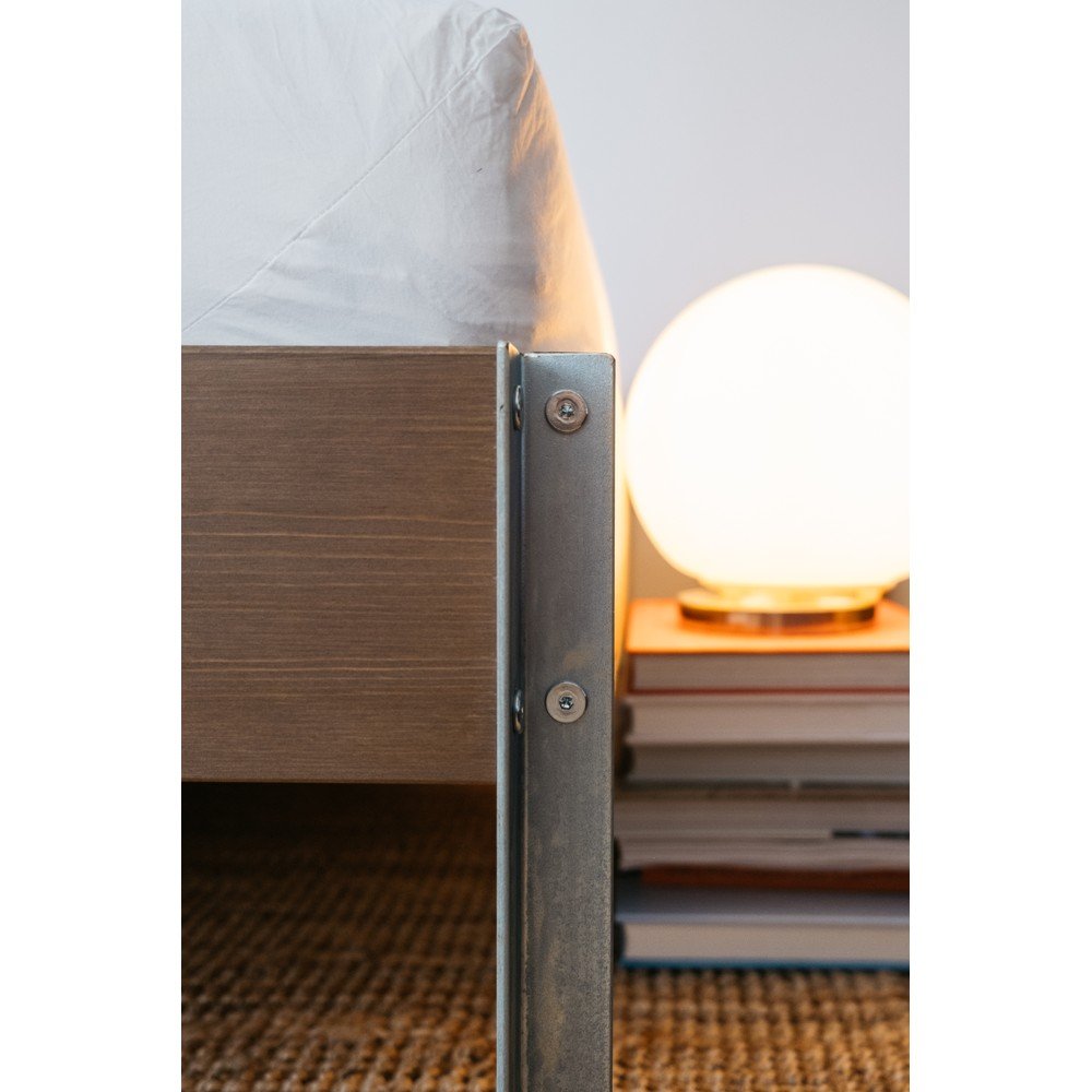 Brązowe łóżko dwuosobowe z litego drewna sosnowego ze stelażem 160x200 cm Core – Karup Design (zdjęcie 11)