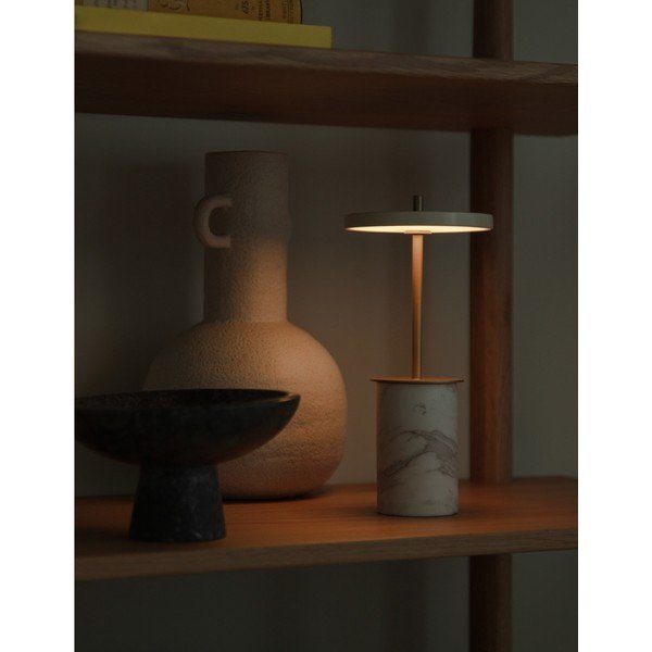Kremowa marmurowa lampa stołowa LED ze ściemniaczem i metalowym kloszem (wysokość 25,5 cm) Asteria Move Mini – UMAGE-image-1