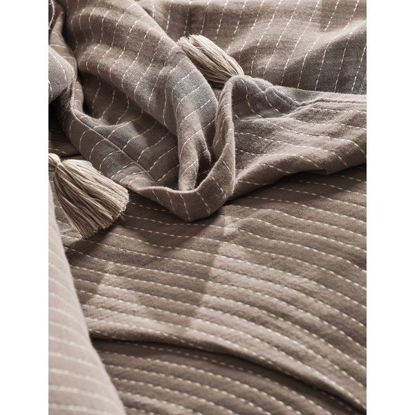 Brązowy pikowany zestaw narzuty na łóżko dwuosobowe i poszewek na poduszkę 220x240 cm Costa – Mijolnir-image-1