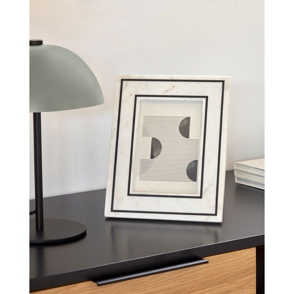 Biała kamienna ramka stojąca 20x25 cm Vittoria – Kave Home-image-1