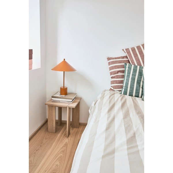 Stolik z litego drewna dębowego 40x40 cm Oy – OYOY Living Design-image-1