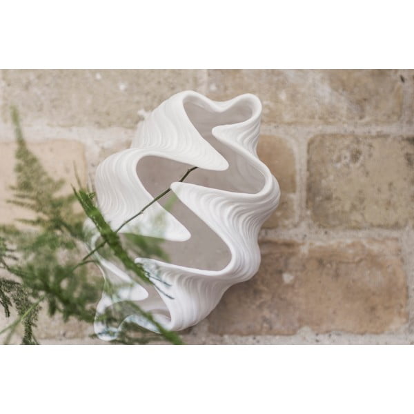 Biały wazon z żywicy polimerowej (wysokość 22 cm) Shell – Mette Ditmer Denmark-image-2