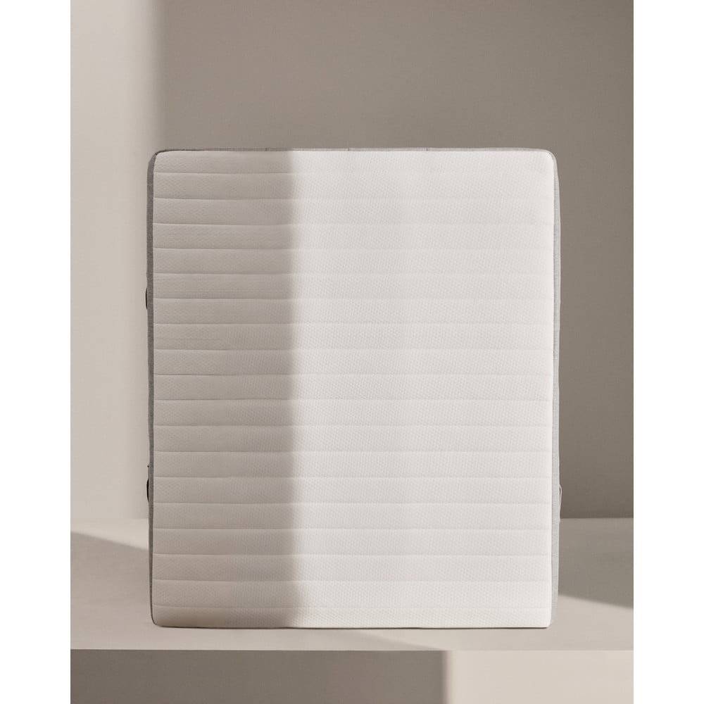 Średnio twardy piankowy materac termoregulacyjny 150x190 cm Yoko – Kave Home (zdjęcie 10)