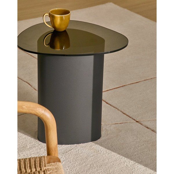 Stolik ze szklanym blatem 47x48 cm Olir – Kave Home-image-1