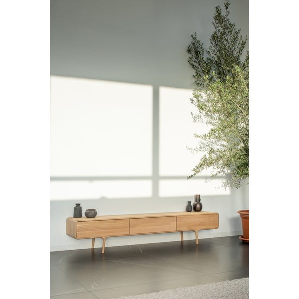 Szafka pod TV z litego drewna dębowego z 3 szufladami Gazzda Fawn-image-1