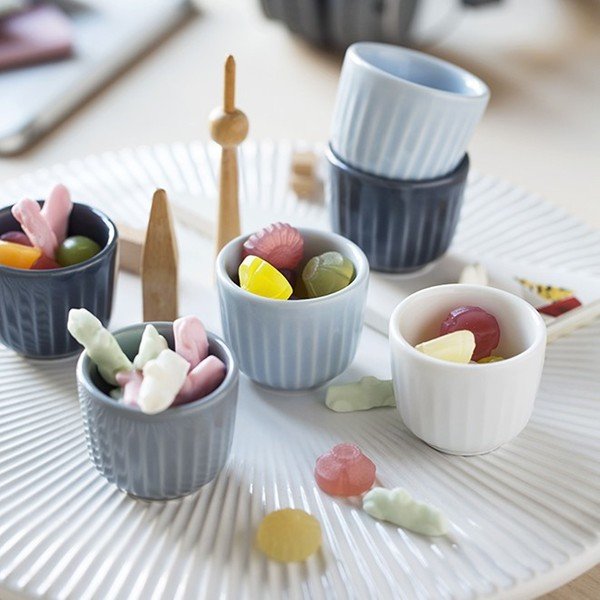 Zestaw 2 białych porcelanowych kieliszków do jajek Kähler Design Hammershoi, ⌀ 8 cm-image-1