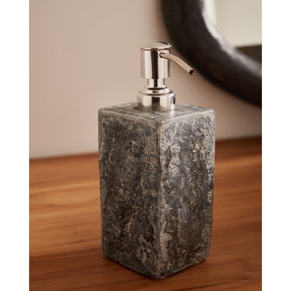 Szary kamienny dozownik do mydła Macinne – Kave Home-image-1
