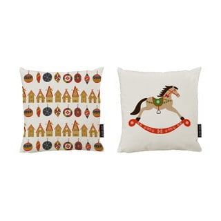 Zestaw 2 świątecznych bawełnianych poduszek dekoracyjnych Butter Kings Gingerbread House, 50x50 cm