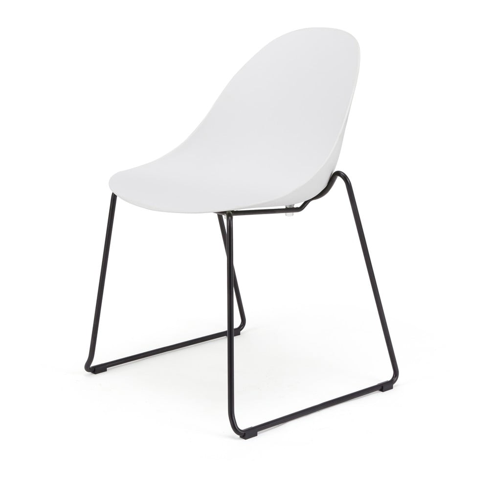Zestaw 2 białych krzeseł z czarną kontrukcją Bonami Selection Viva