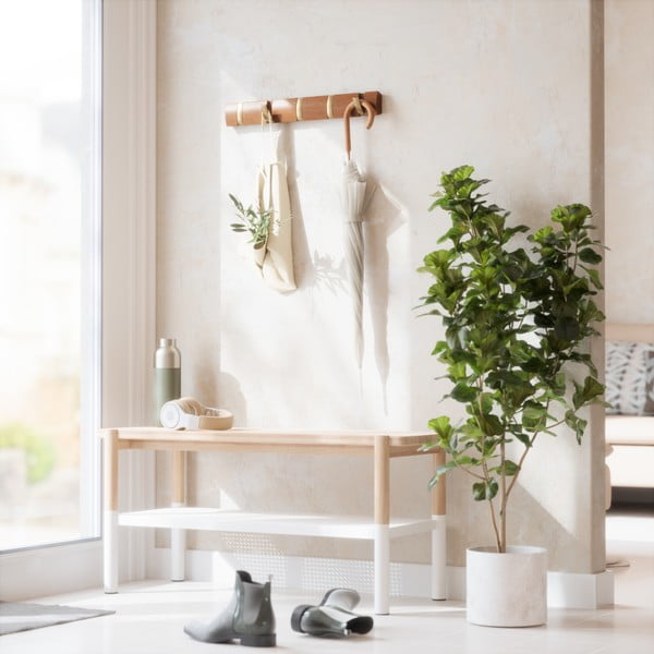 Brązowy wieszak ścienny z litego drewna topolowego Flip – Umbra-image-1