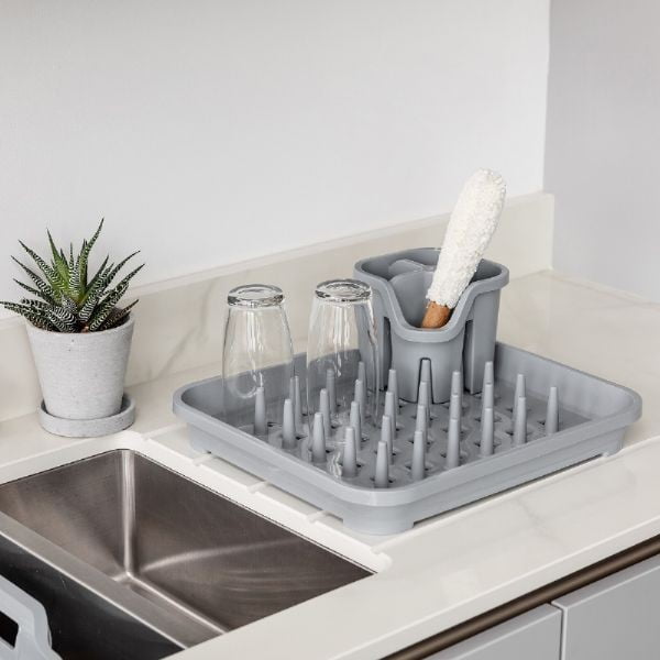 Szary ociekacz na sztućce z tworzywa z recyklingu Addis Eco Range-image-1