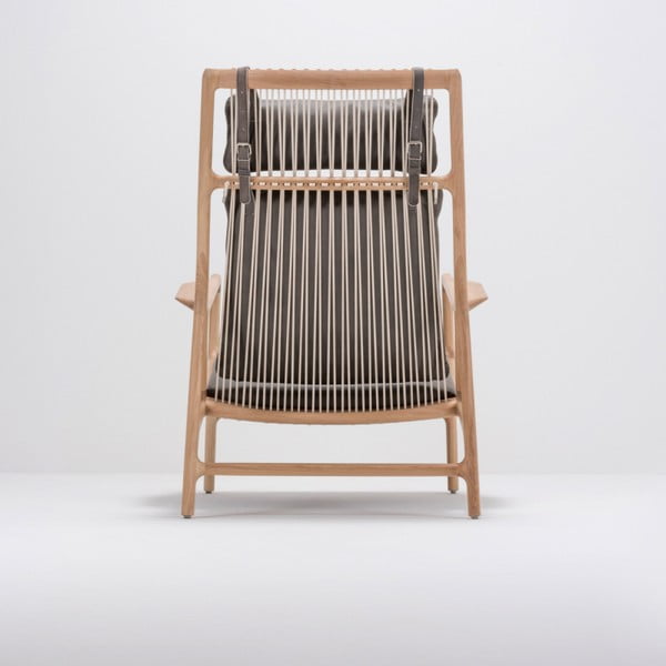 Fotel z konstrukcją z litego drewna dębowego i szarym skórzanym siedziskiem Gazzda Dedo-image-3