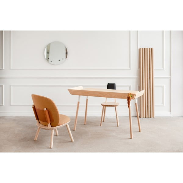 Brązowy fotel z jesionu z elementami skórzanymi EMKO Naïve-image-1