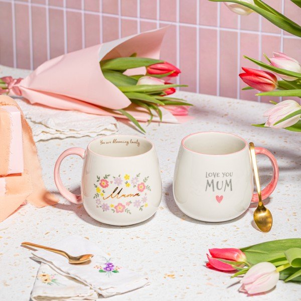 Jasnoróżowy porcelanowy kubek 450 ml Mama You Are Blooming – Sass & Belle-image-1