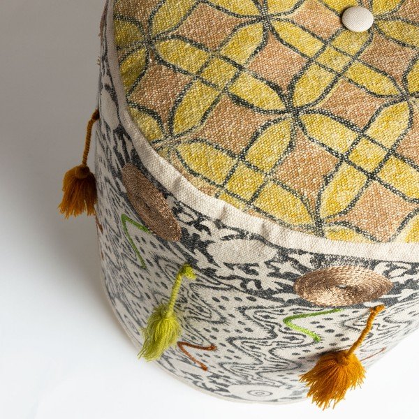 Kolorowy puf La Forma Haakon, wys. 35 cm-image-1