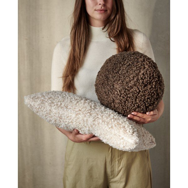 Pluszowa poduszka dekoracyjna ø 26 cm Teddy – Blomus-image-1