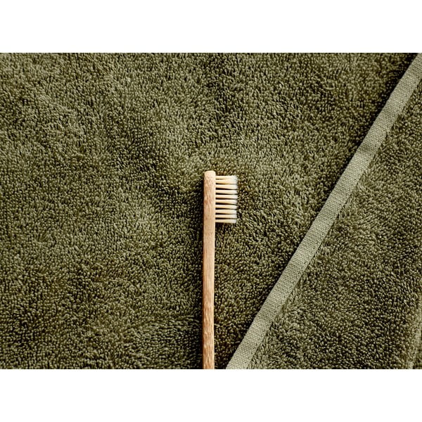 Oliwkowy ręcznik z bawełny frotte Södahl, 100x50 cm-image-1