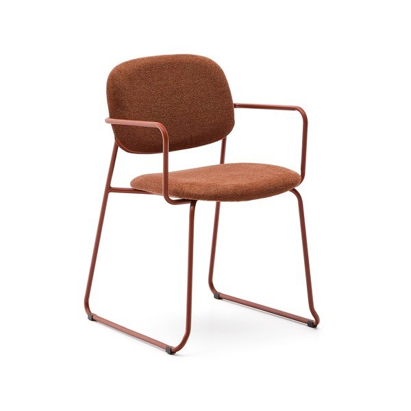 Metalowe krzesło z podłokietnikami w kolorze terakoty Meli – Kave Home