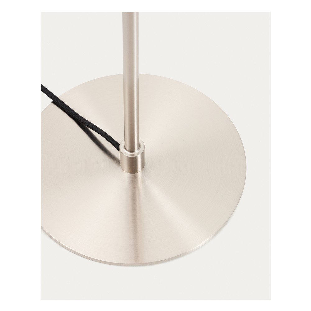 Lampa stojąca w kolorze srebra z metalowym kloszem (wysokość 130 cm) Nuvira – Kave Home (zdjęcie 8)