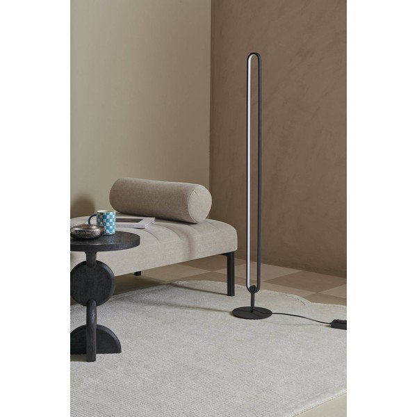 Metalowa lampa stojąca LED ze ściemniaczem w kolorze matowej czerni (wysokość 130 cm) Loop – Ellos Home-image-2