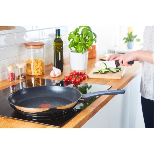 Patelnia z powłoką nieprzywierającą ze stali nierdzewnej ø 24 cm Daily Cook G7300455 – Tefal-image-1