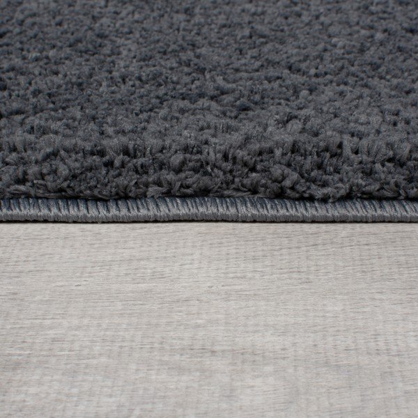 Ciemnoszary okrągły dywan z włókien z recyklingu odpowiedni do prania 180x180 cm Fluffy – Flair Rugs-image-3