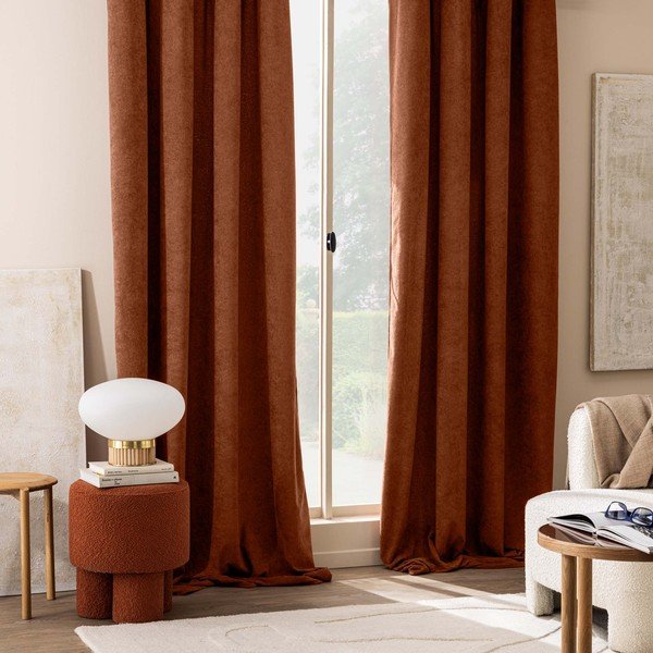 Zasłona z materiału bouclé w kolorze terakoty 140x260 cm Winona – douceur d'intérieur-image-1