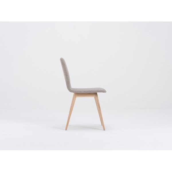 Beżowe krzesło do jadalni z dębową konstrukcją Gazzda Ena-image-3