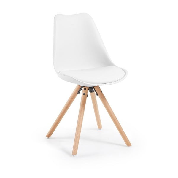 Białe krzesło z drewnianymi nogami La Forma Lars