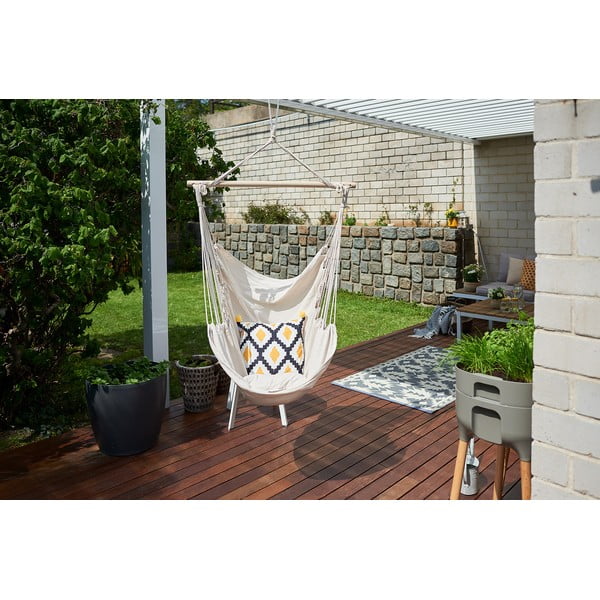Kremowy tapicerowany wiszący fotel ogrodowy Tobago – Garden Pleasure-image-4