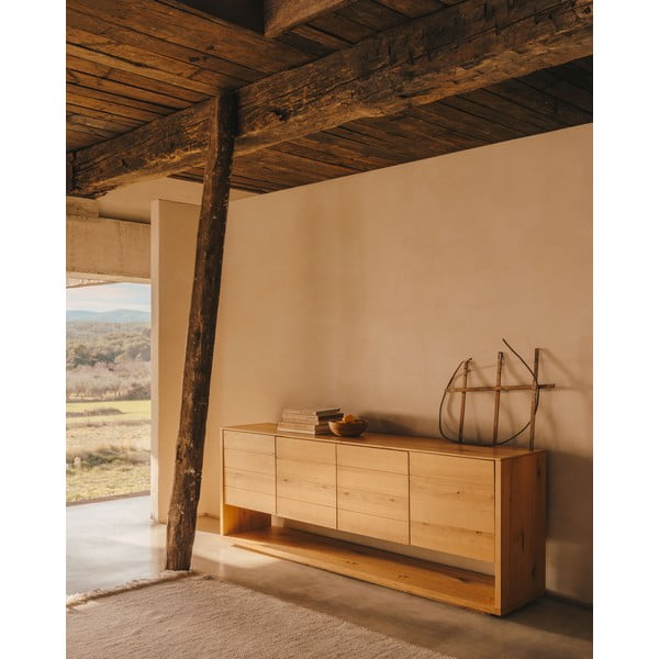 Niska komoda w dekorze dębu 200x74 cm Alguema – Kave Home-image-1