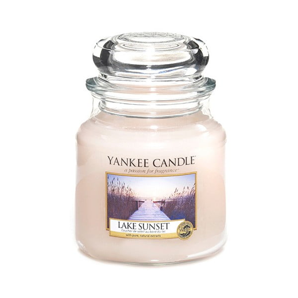 Świeca zapachowa Yankee Candle Zachód Słońca nad Jeziorem, czas palenia 65–90 godzin