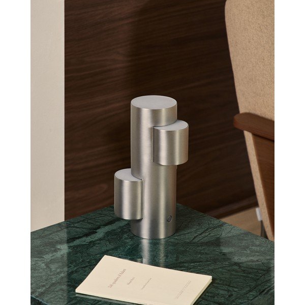 Metalowa lampa stołowa LED ze ściemniaczem w kolorze srebra (wysokość 26,5 cm) Adrina – Kave Home-image-3