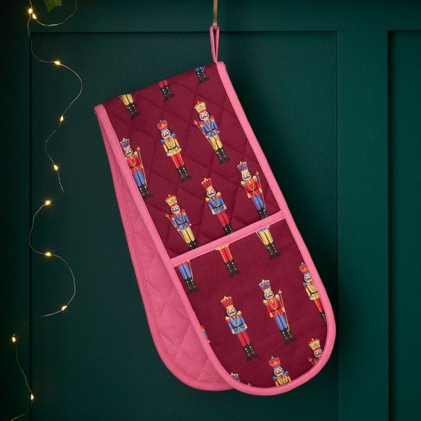 Bawełniana rękawica kuchenna ze świątecznym motywem Christmas Nutcracker – Catherine Lansfield-image-1