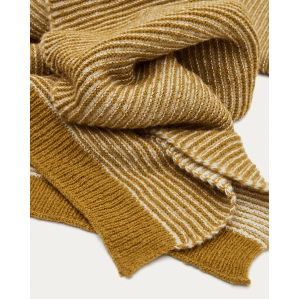 Koc dzianinowy z wełny i mieszanki włókien 130x170 cm Melany – Kave Home-image-1