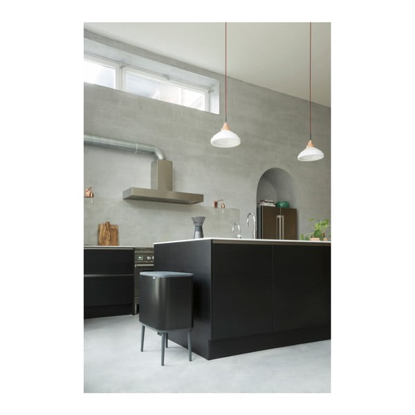 Stalowy kosz na śmieci otwierany na dotyk w kolorze matowej czerni 36 l Bo Touch Bin – Brabantia-image-1