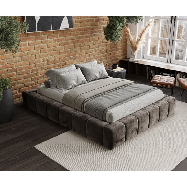 Brązowe tapicerowane łóżko dwuosobowe ze schowkiem i stelażem 180x200 cm Aruba L – Maison de Rêve-image-1